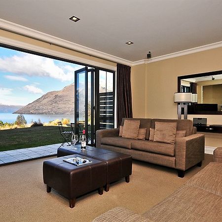 Platinum Queenstown Aparthotel Exterior photo