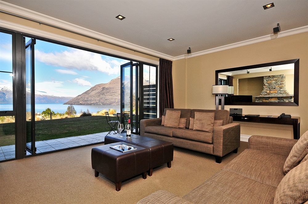 Platinum Queenstown Aparthotel Exterior photo